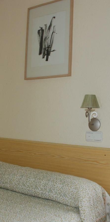 Hostal Zaragoza 宏达瑞比亚 外观 照片